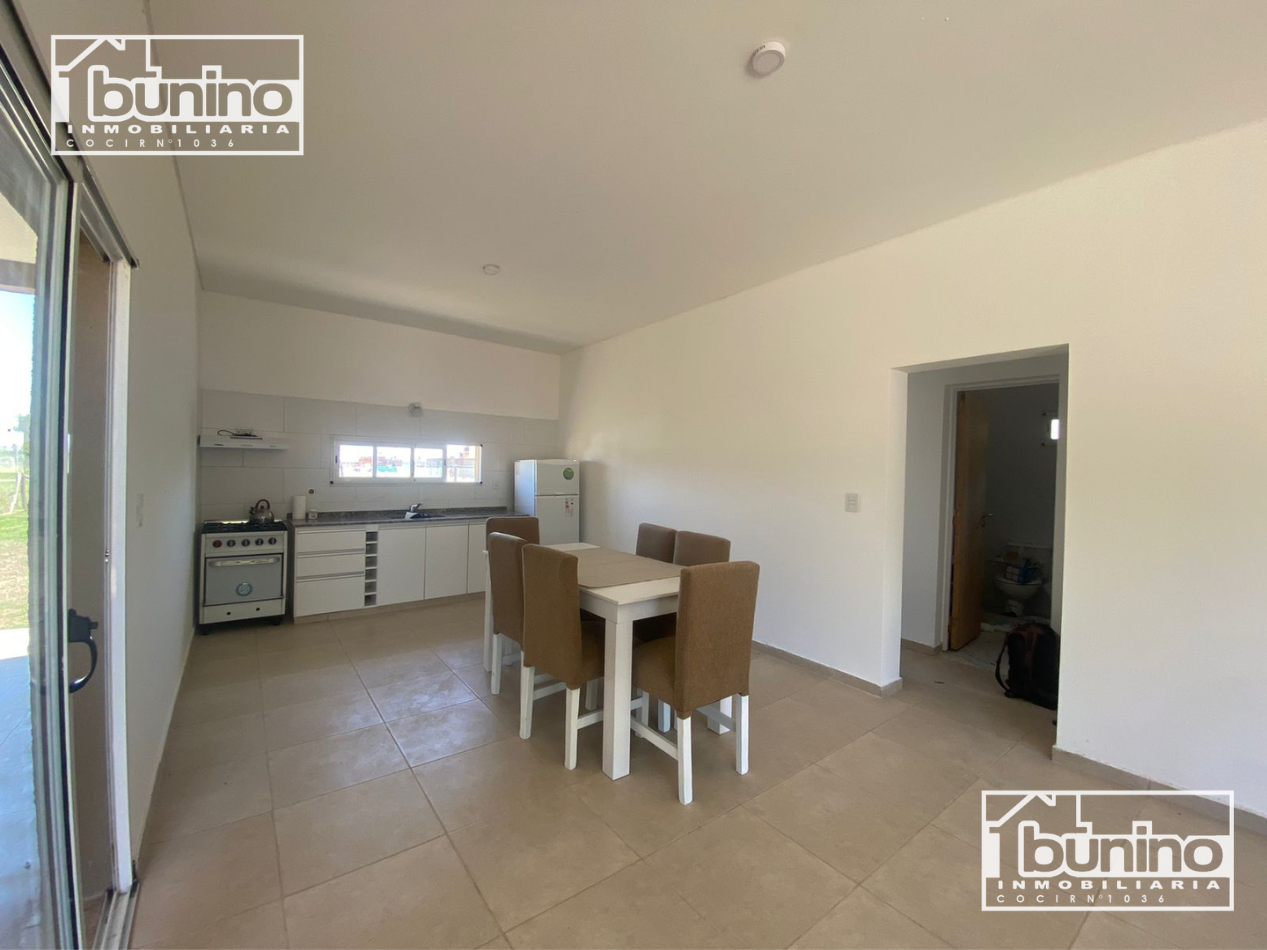 Casa EN VENTA APTA CREDITO, 2 dormitorios - Funes Norte 
