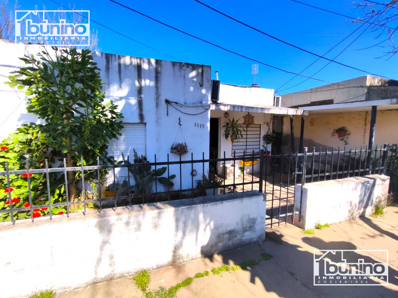 Casa 2 dormitorios y depto 1 dormitorio - Granadero Baigorria
