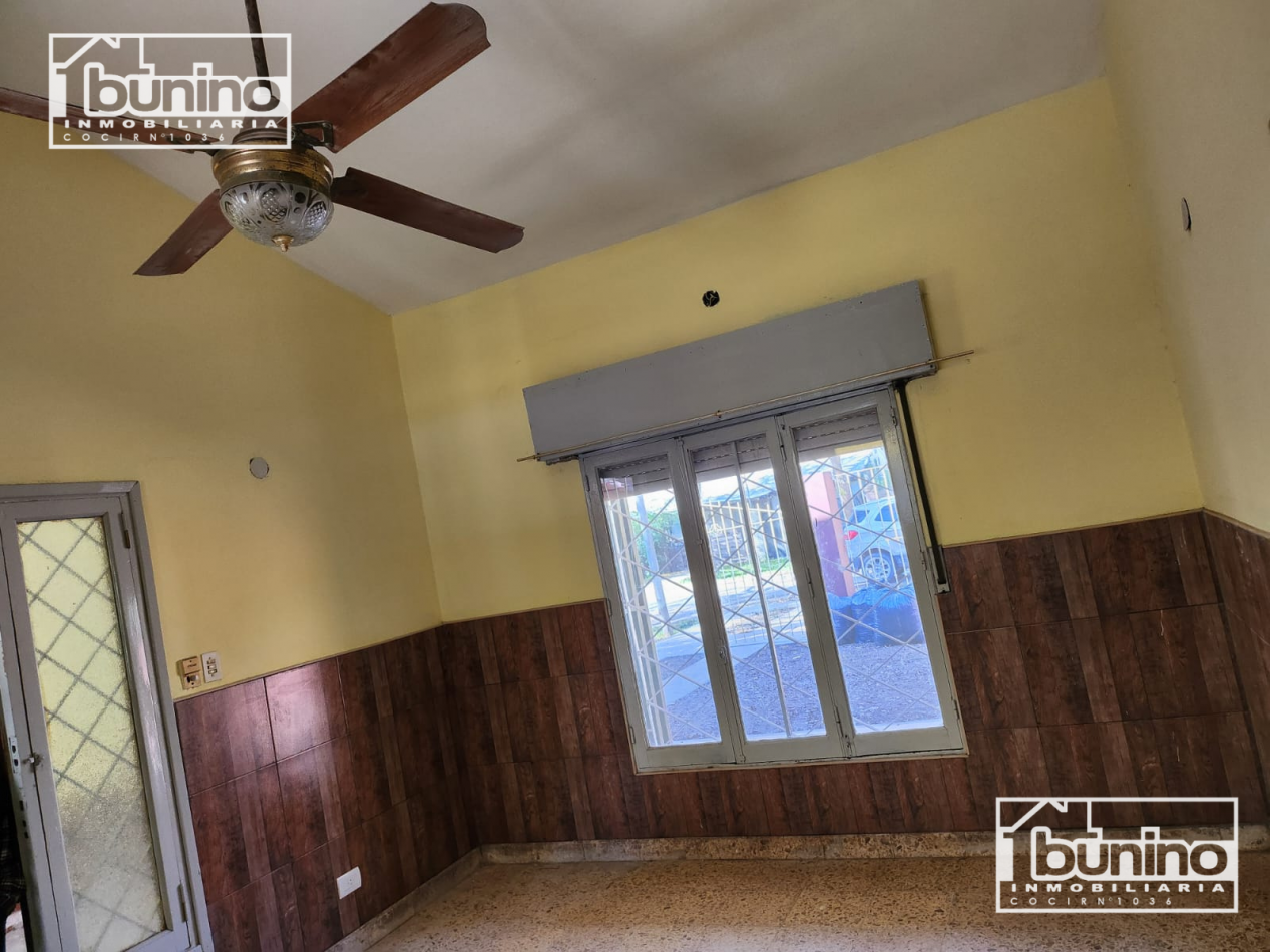 Casa de dos habitaciones en alquiler - Funes