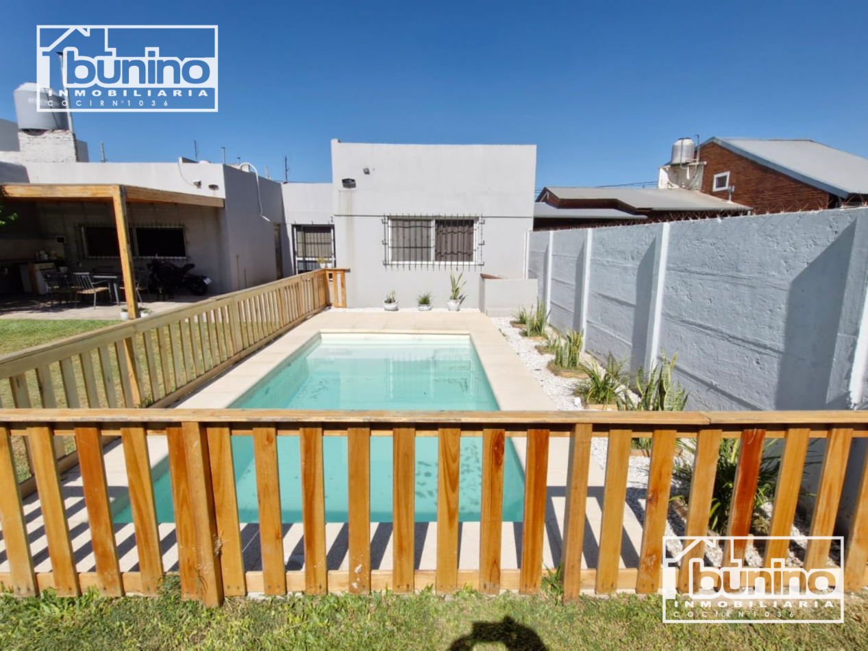 Casa EN VENTA en Funes - 3 Dormitorios