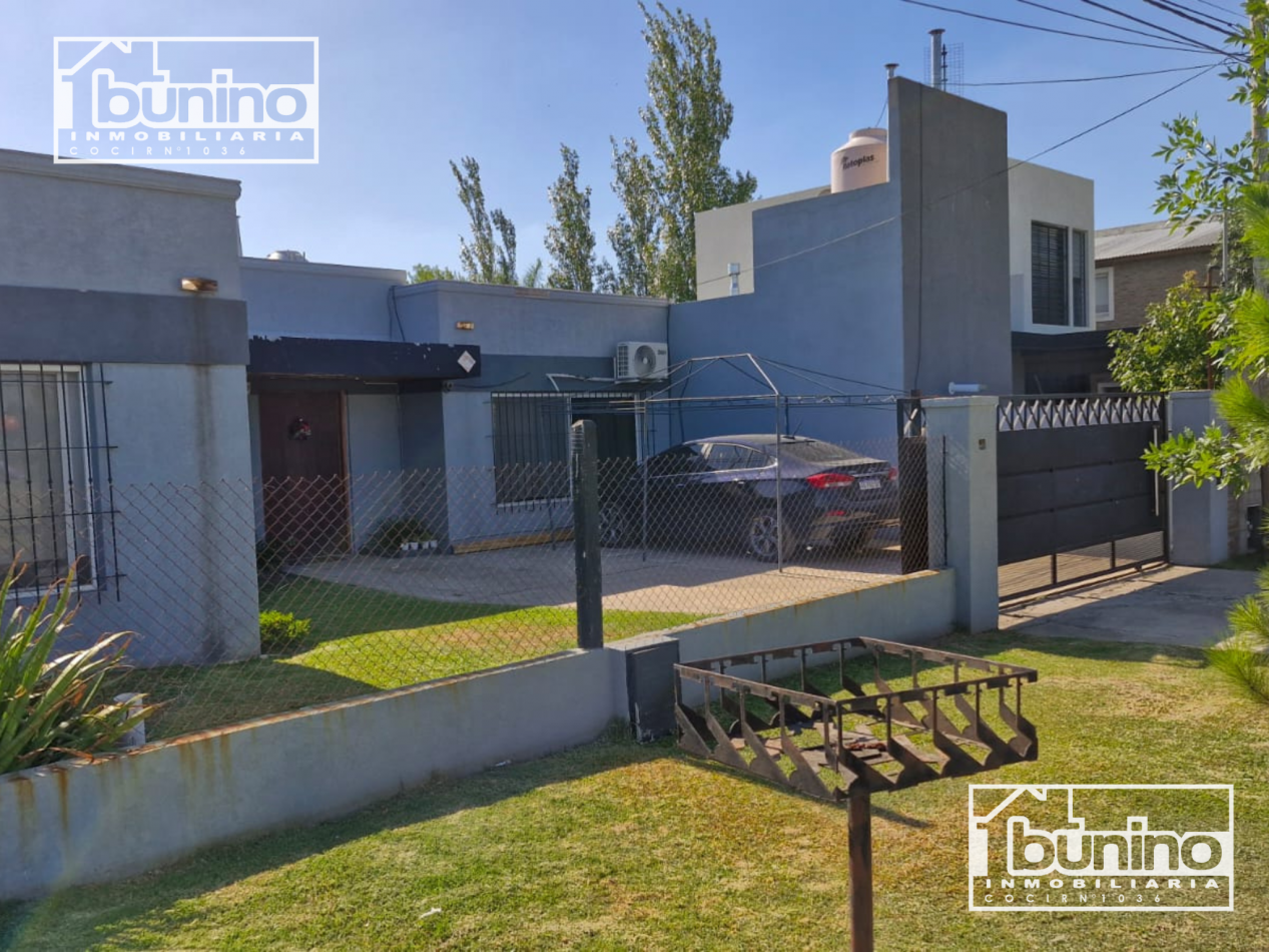 Casa EN VENTA en Funes - 3 Dormitorios
