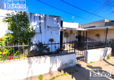 Casa 2 dormitorios y depto 1 dormitorio - Granadero Baigorria