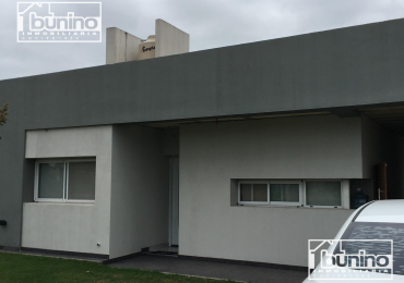 Casa alquiler temporario 2 habitaciones con piscina - Tierra de sueños III, Roldan