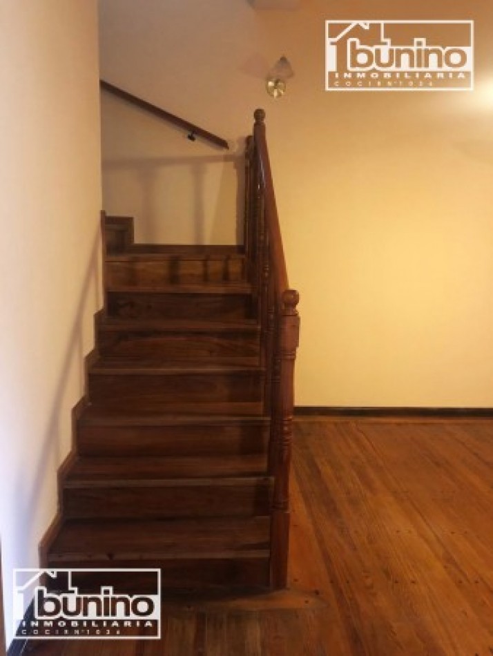 Casa en alquiler de 3 dormitorios - Zona norte, Rosario