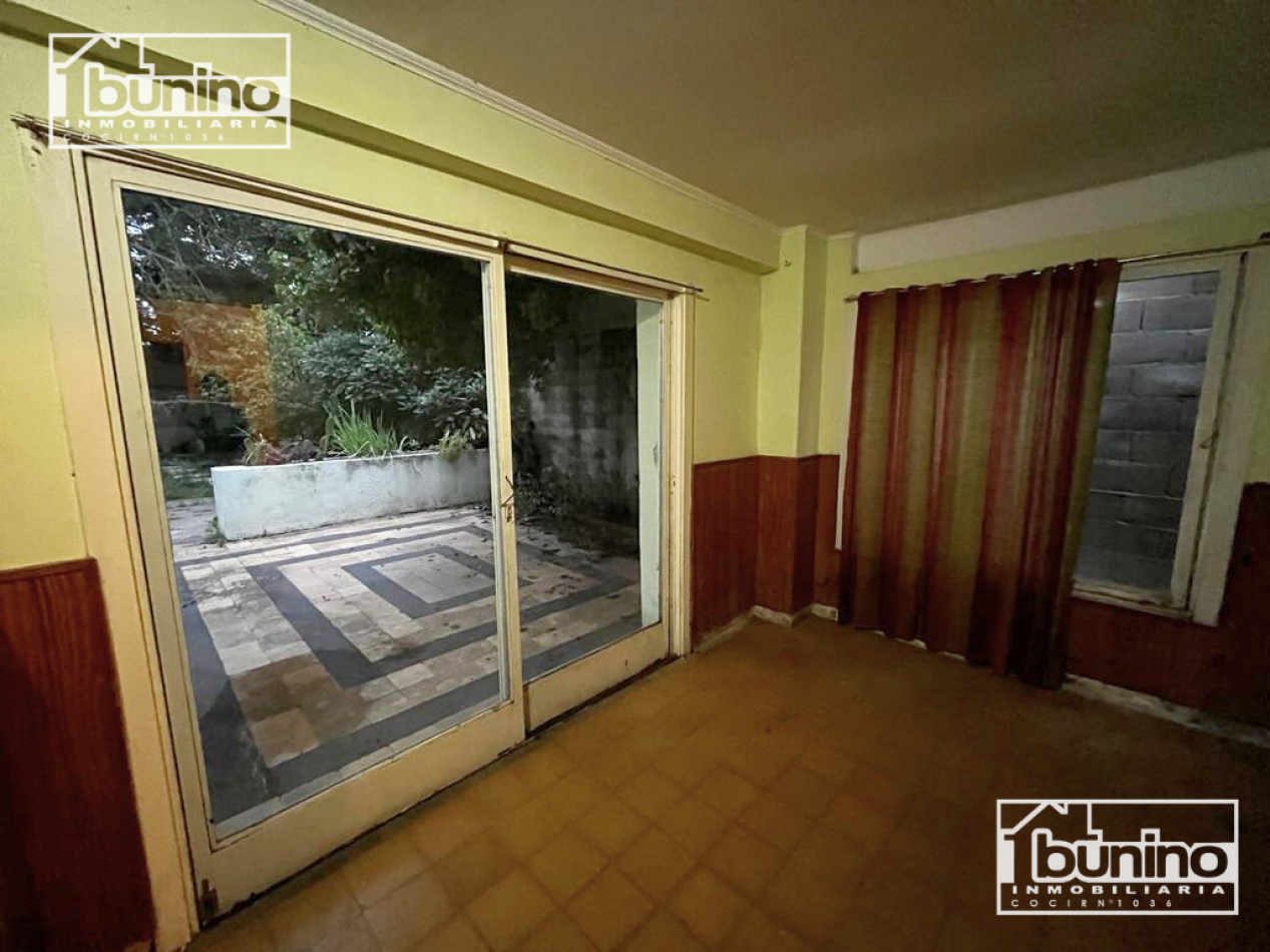 Casa a la venta APTA CREDITO en Capitan Bermudez - 2 dormitorios