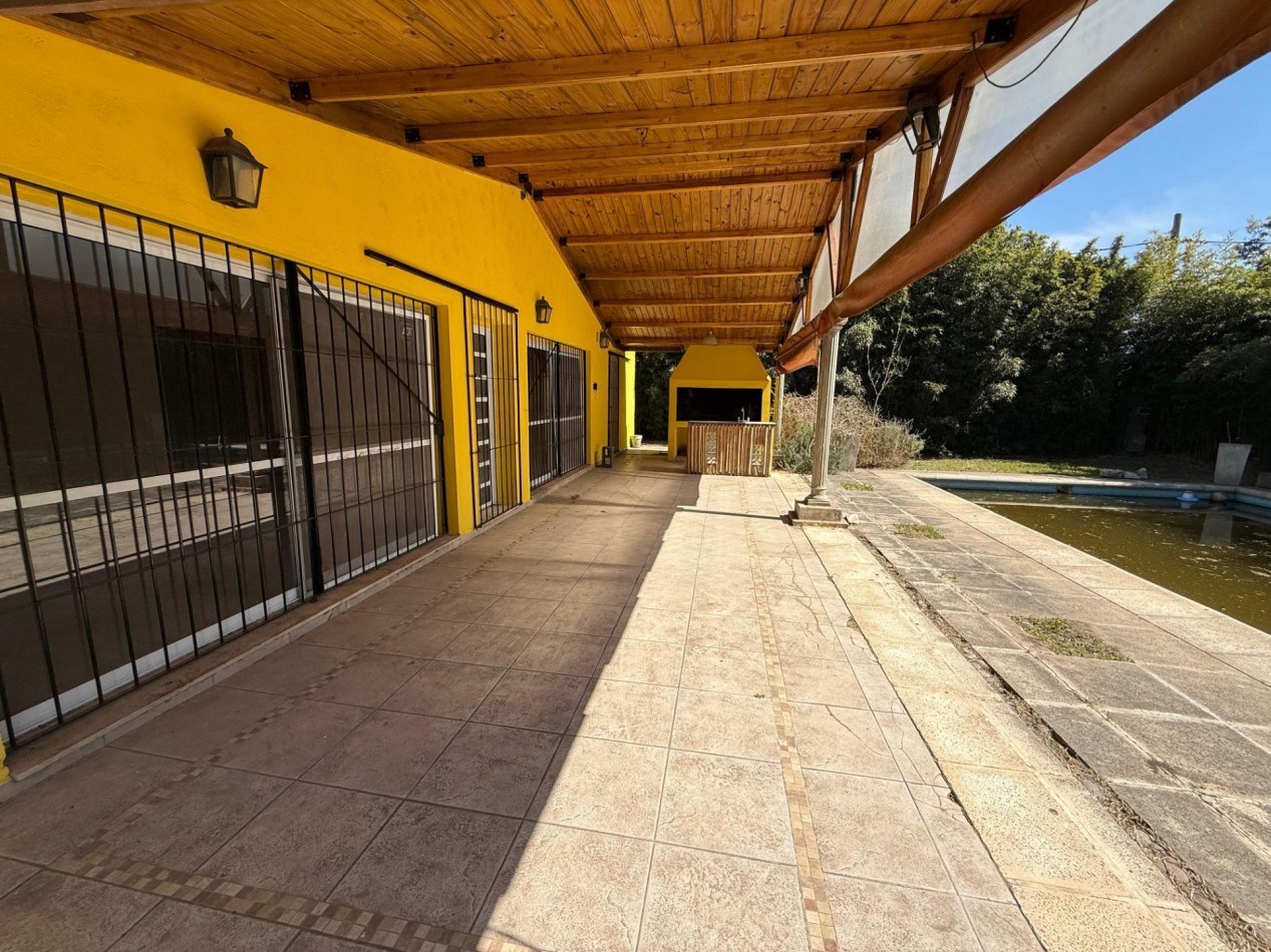Casa en venta en Campos de Ibarlucea - 3 Dormitorios