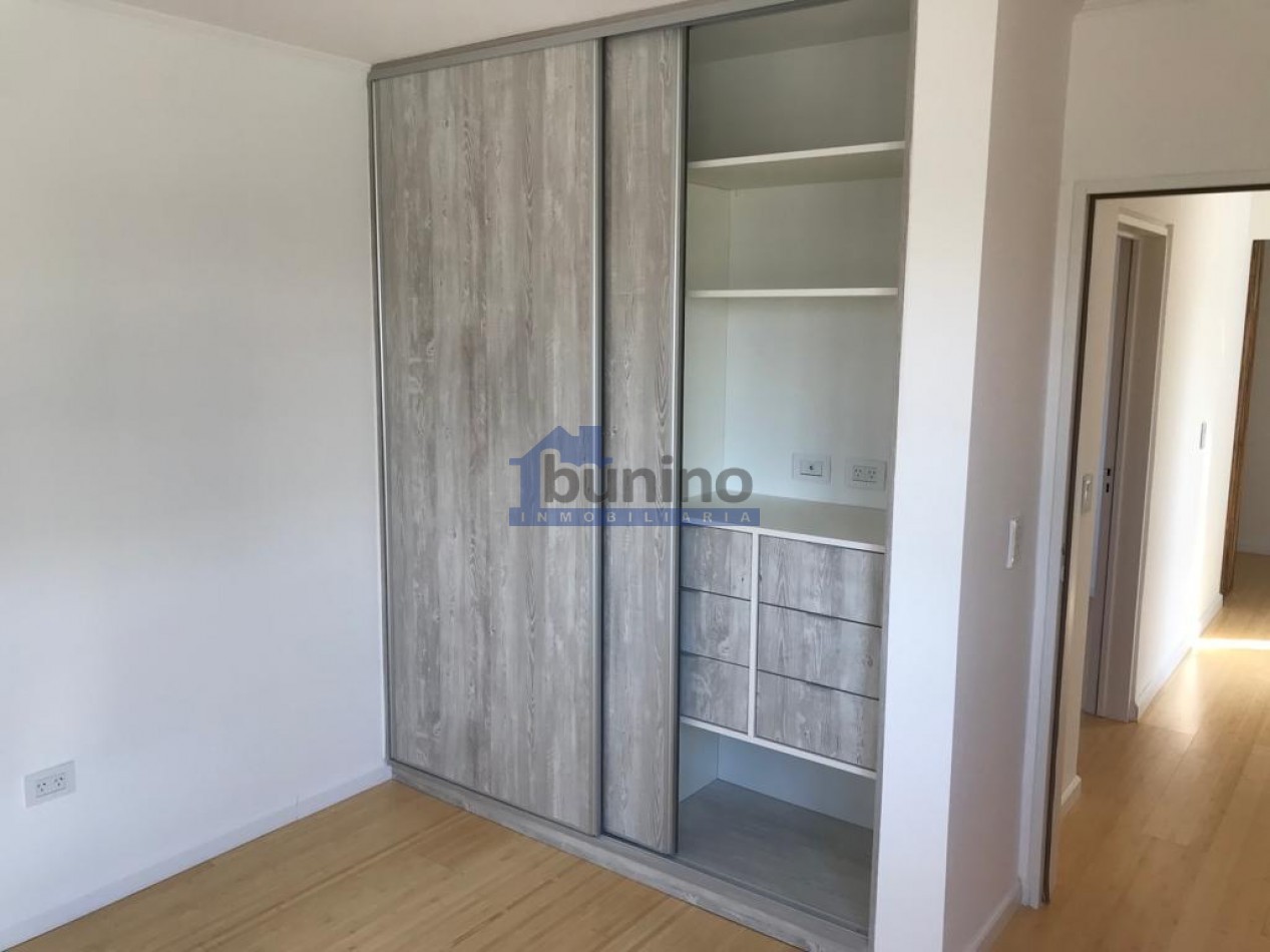 Casa en venta en Ibarlucea! A ESTRENAR! Dos dormitorios 