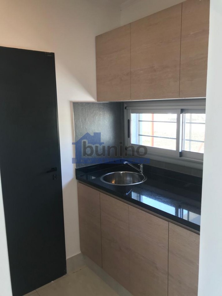 Casa en venta en Ibarlucea! A ESTRENAR! Dos dormitorios 