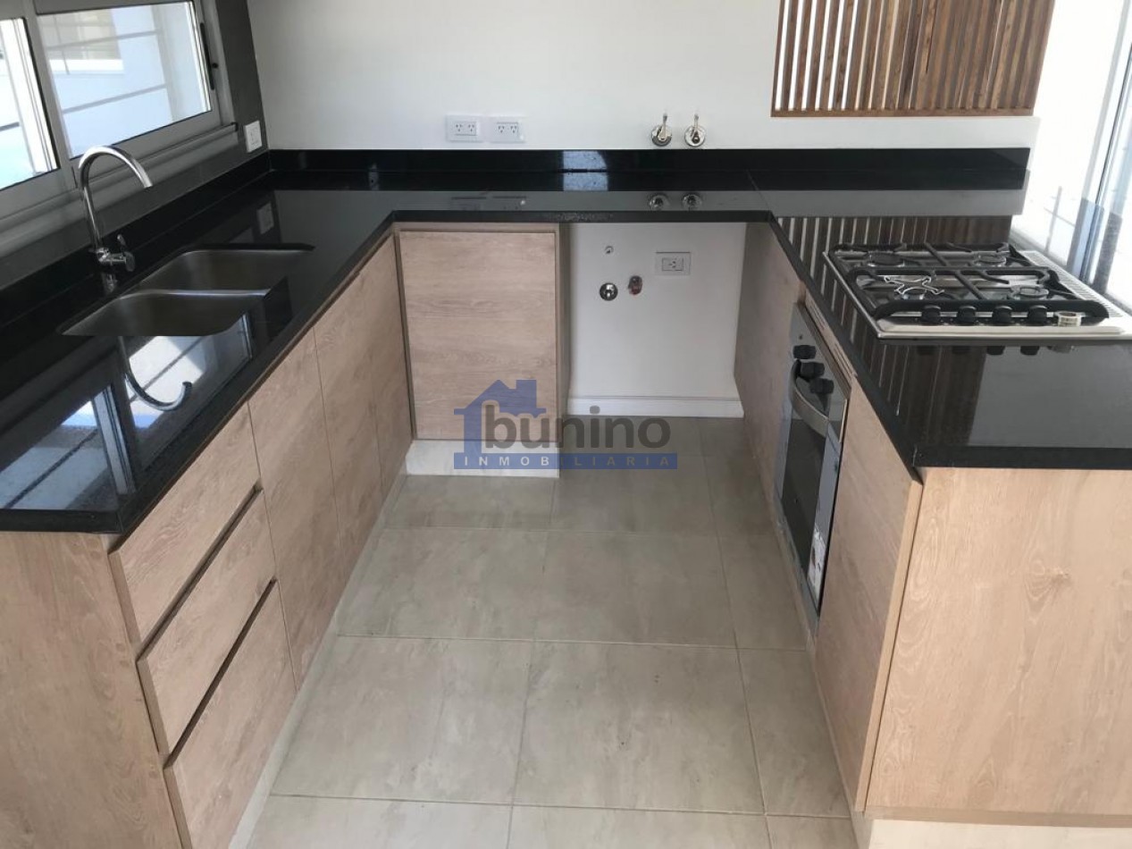 Casa en venta en Ibarlucea, A ESTRENAR - APTA CREDITO, 2 dormitorios 