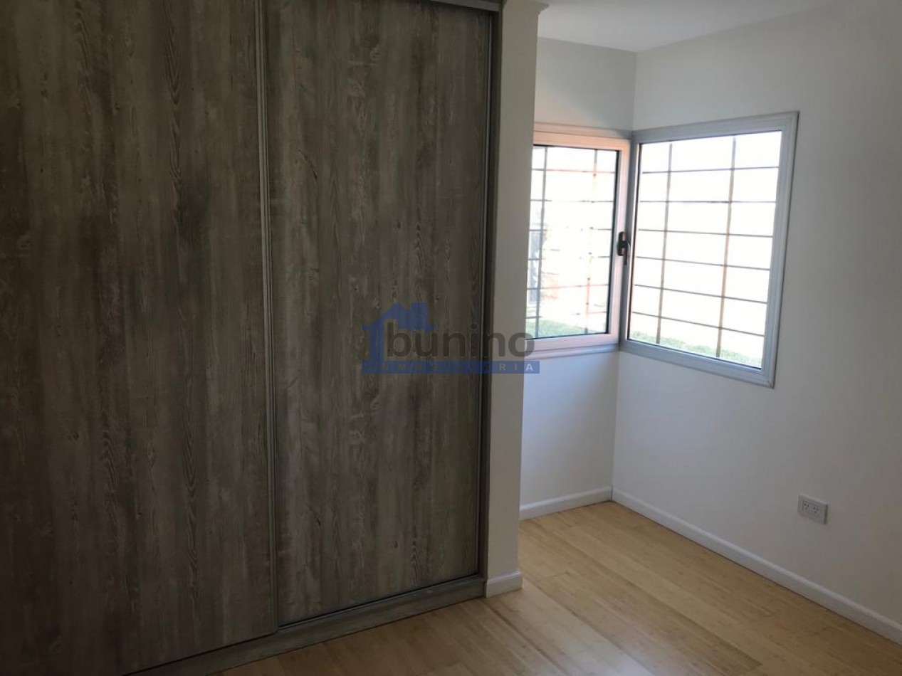 Casa en venta en Ibarlucea, A ESTRENAR - APTA CREDITO, 2 dormitorios 